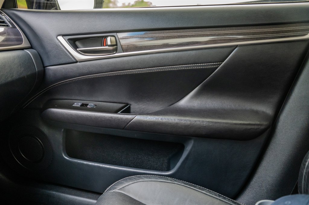 2016 Lexus GS - $17,950