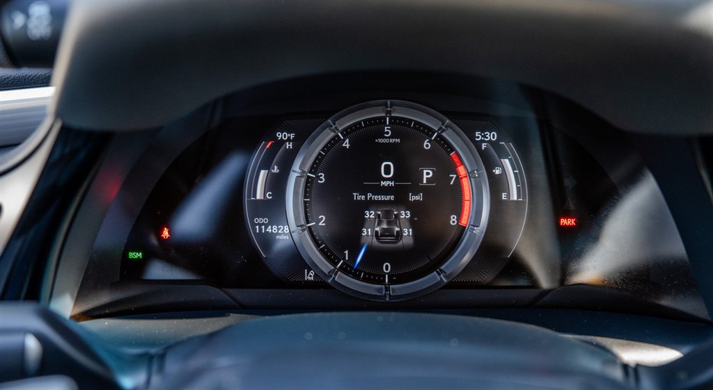 2022 Lexus ES - $37,105