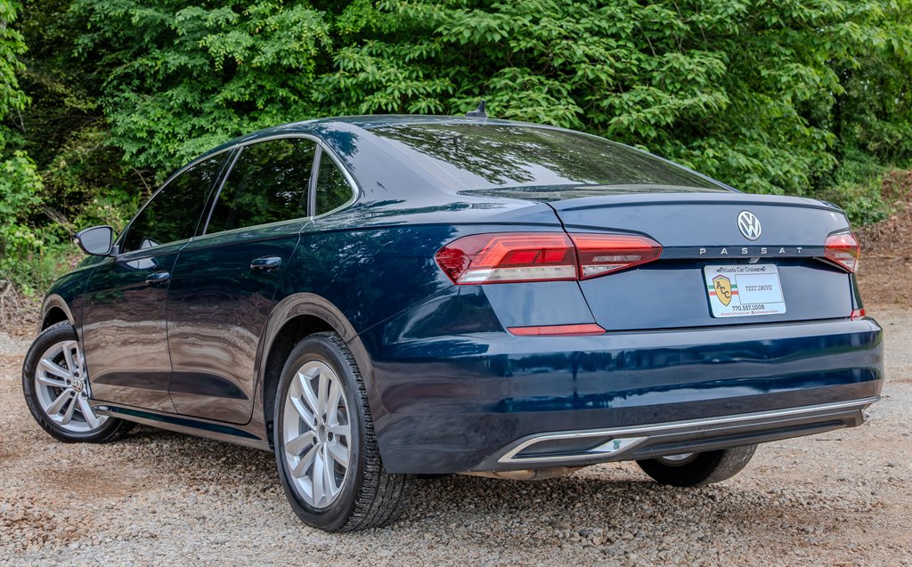 2020 Volkswagen Passat - $15,475
