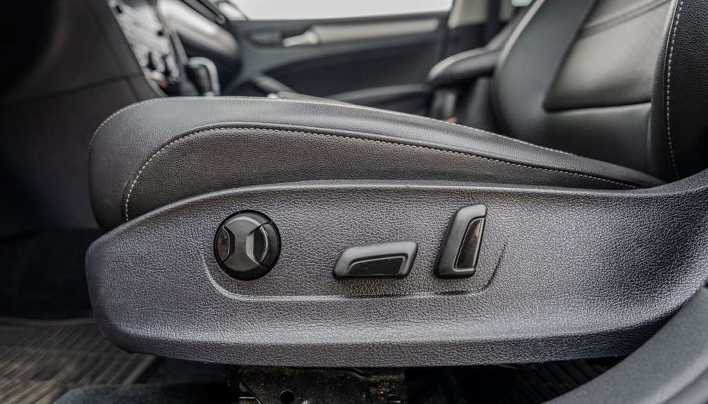 2020 Volkswagen Passat - $15,475
