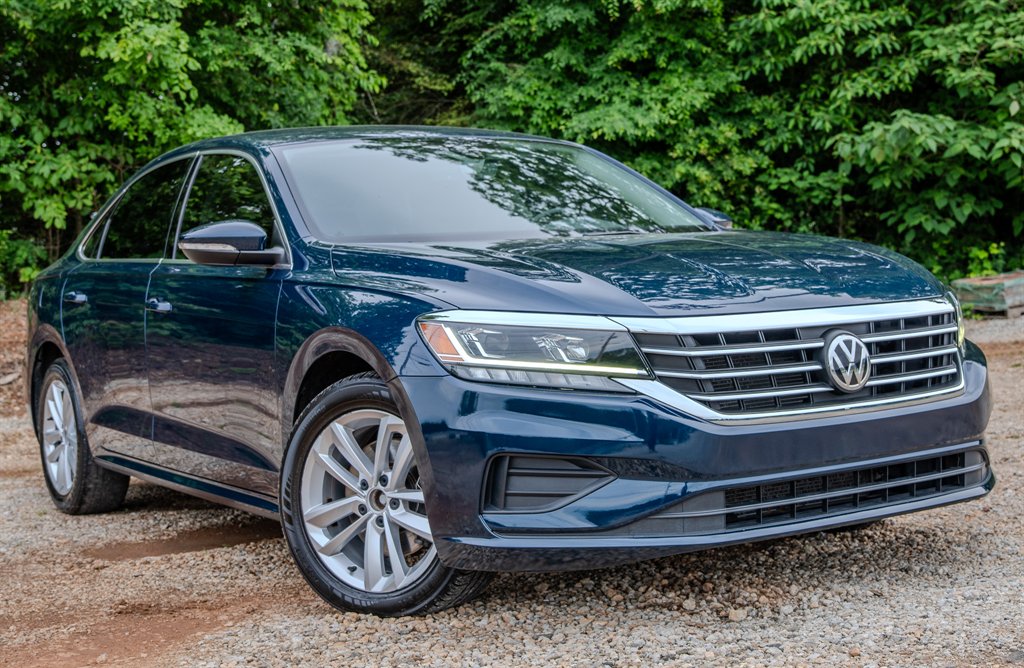 2020 Volkswagen Passat - $15,475