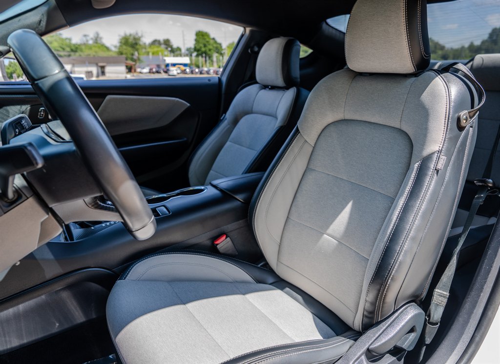 2024 Ford Mustang - $33,395