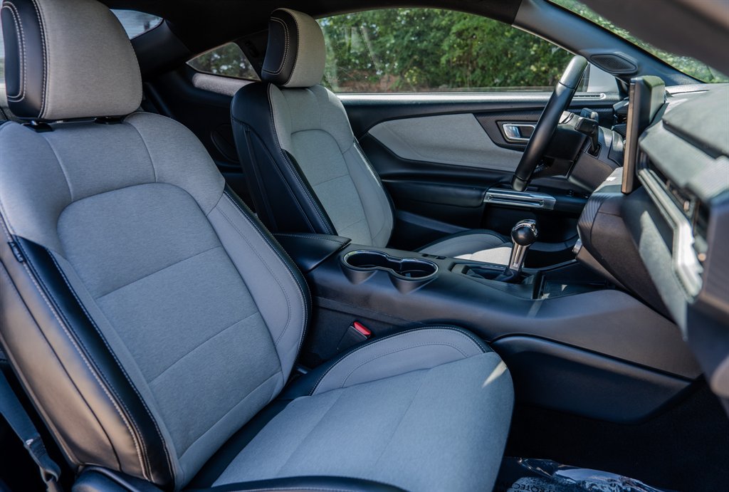 2024 Ford Mustang - $33,395