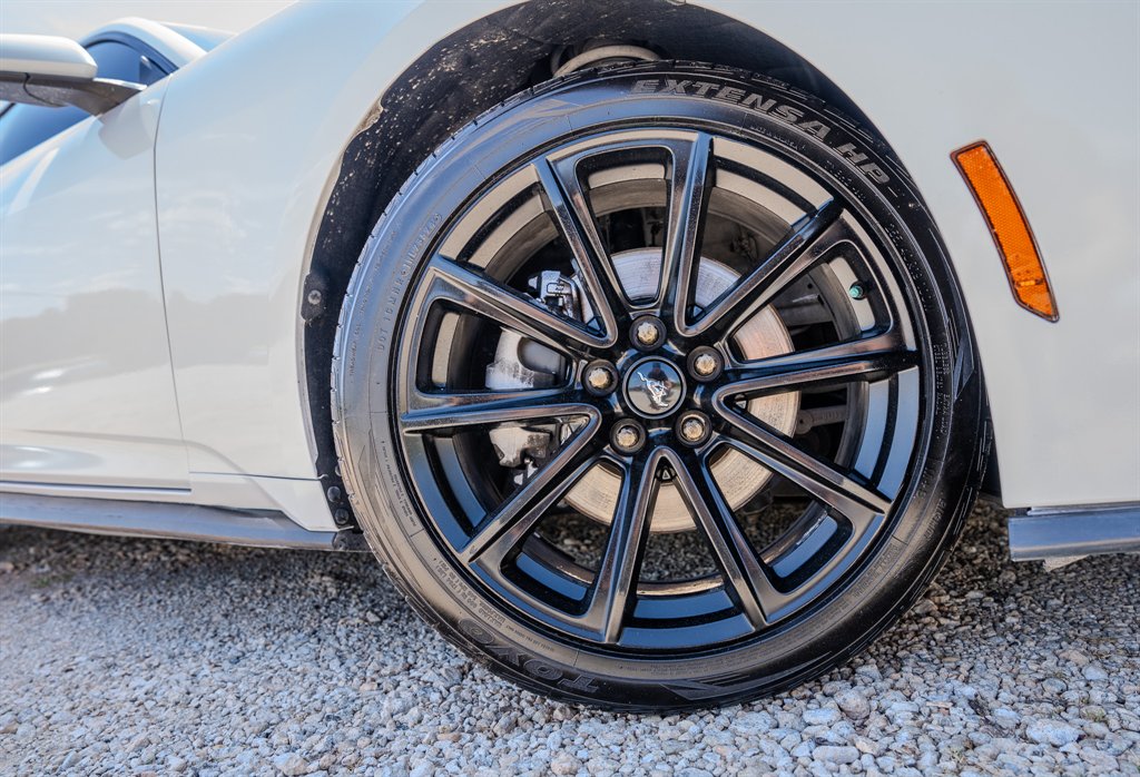2024 Ford Mustang - $33,395