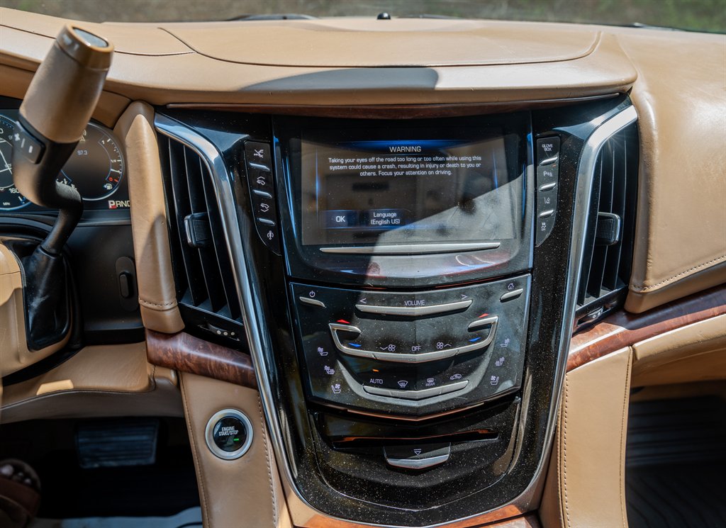 2015 Cadillac Escalade - $21,663