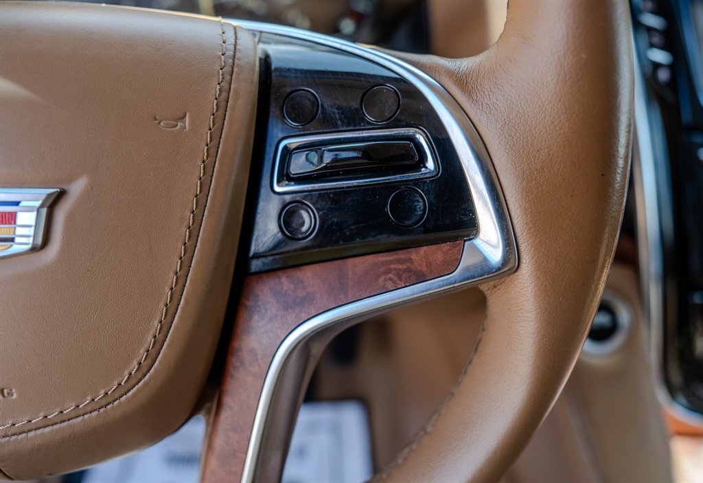 2015 Cadillac Escalade - $21,663