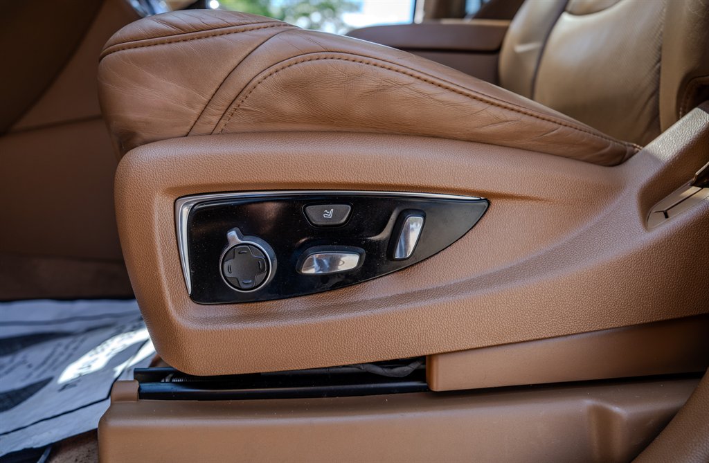 2015 Cadillac Escalade - $21,663