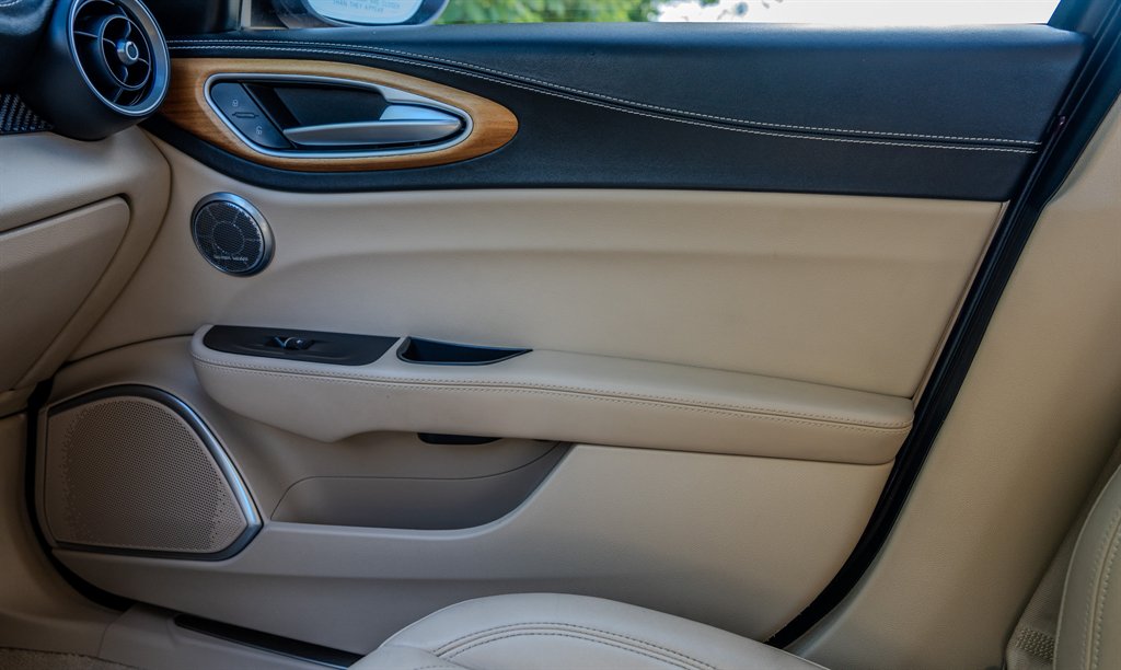 2019 Alfa Romeo Giulia - $19,765