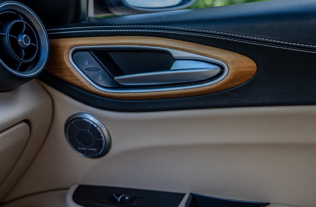 2019 Alfa Romeo Giulia - $19,765