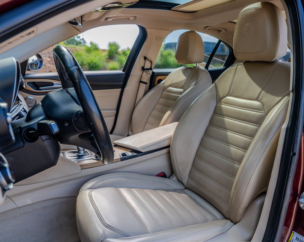 2019 Alfa Romeo Giulia - $19,765