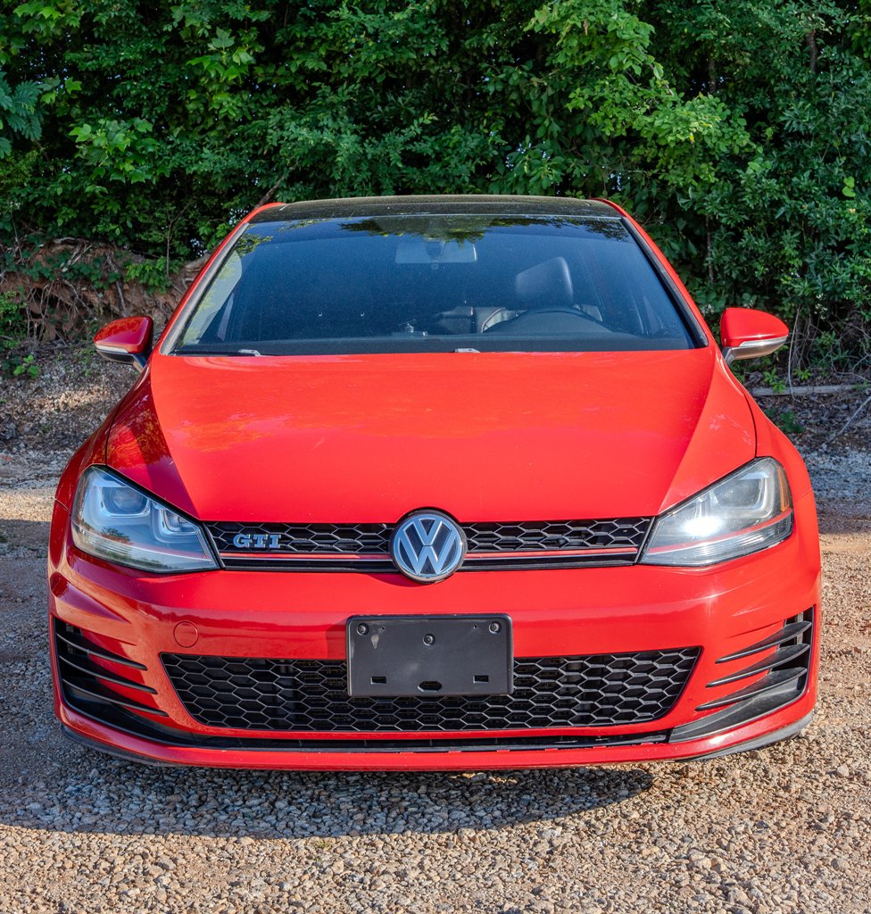 2015 Volkswagen GTI - $12,950