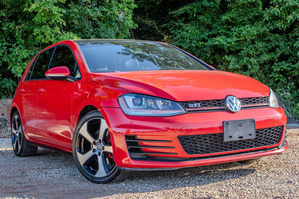 2015 Volkswagen GTI - $12,950