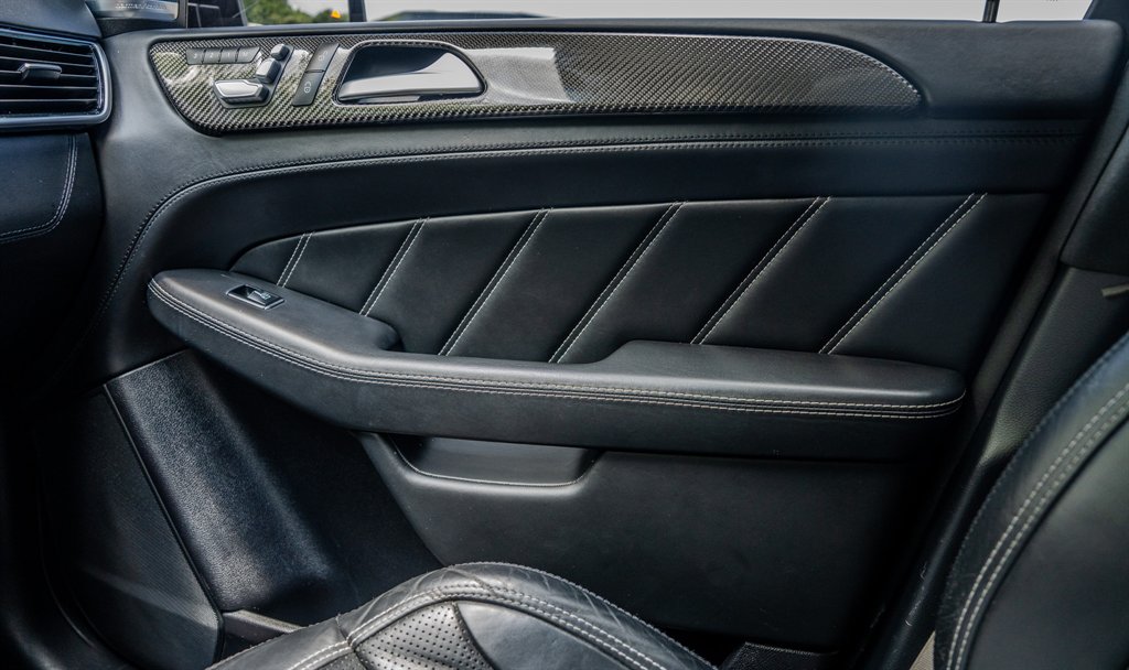2017 Mercedes-Benz E-Class - $34,950