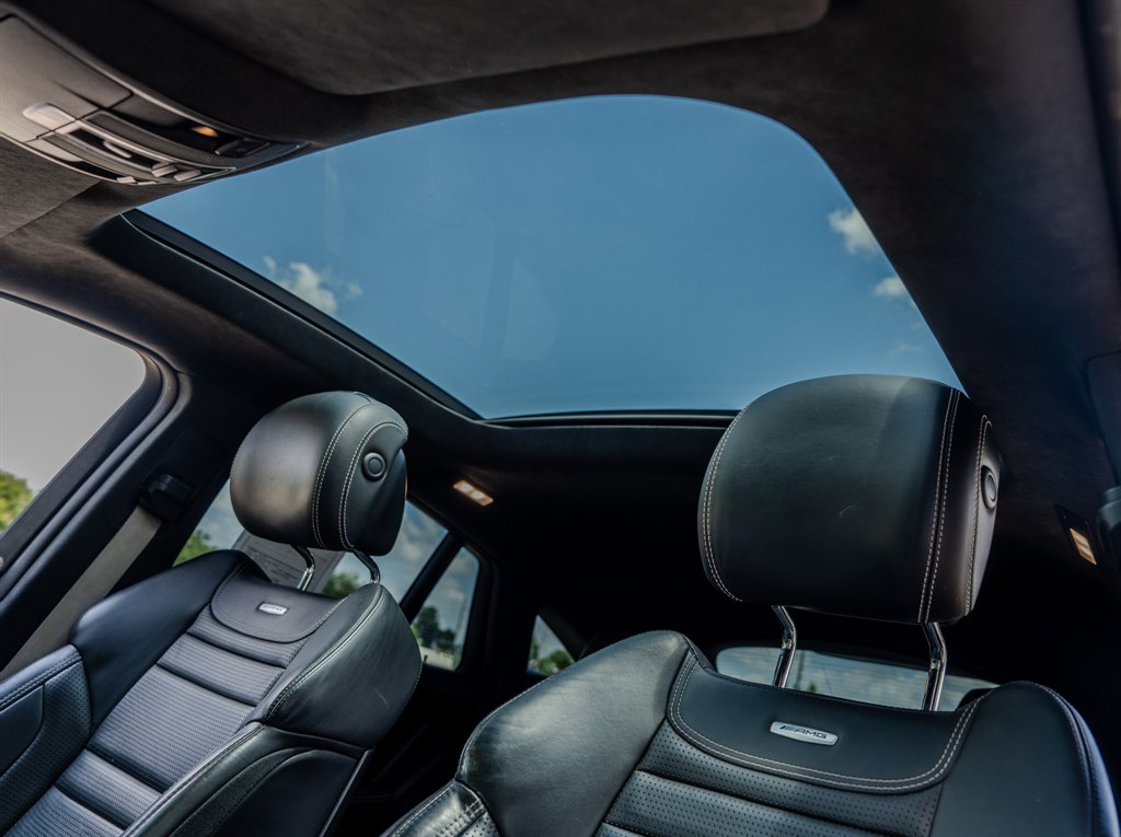 2017 Mercedes-Benz E-Class - $34,950