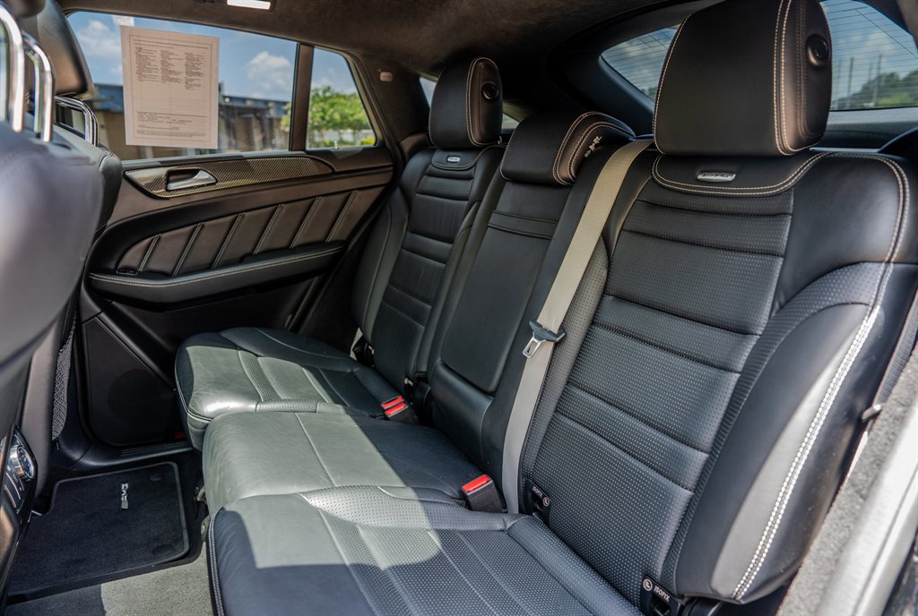 2017 Mercedes-Benz E-Class - $34,950