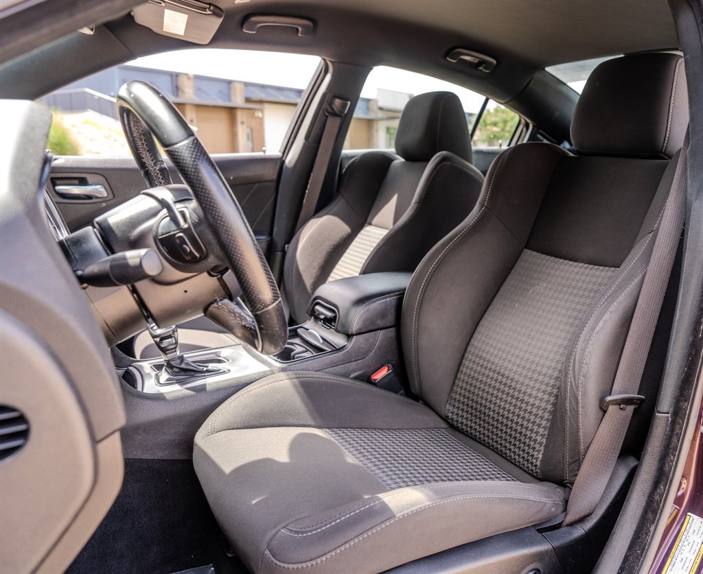 2021 Dodge Charger - $18,618