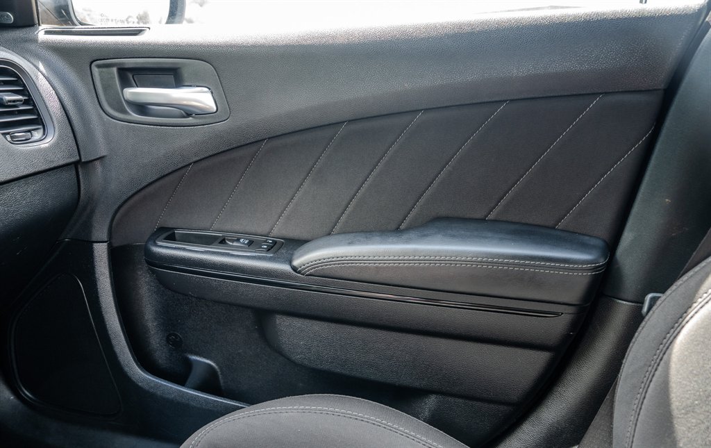 2021 Dodge Charger - $18,618