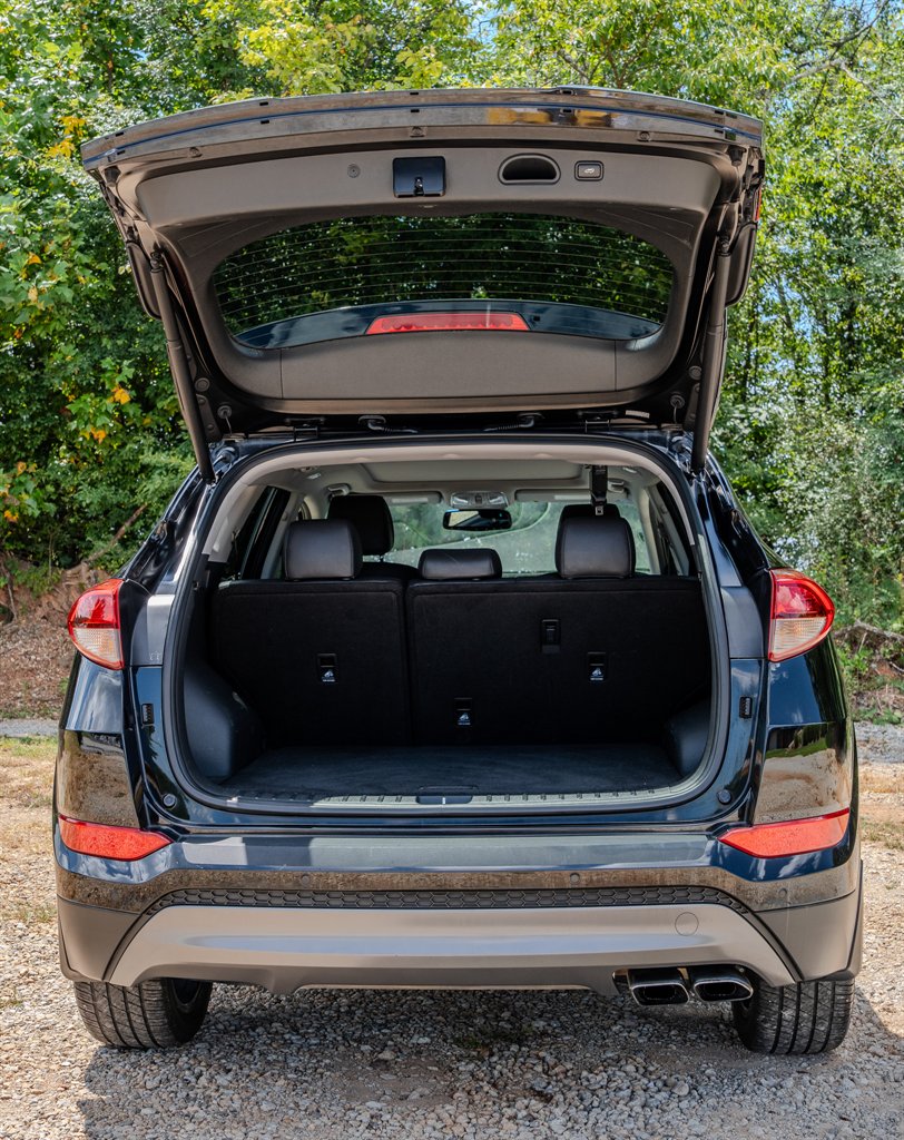 2016 Hyundai Tucson - $9,950