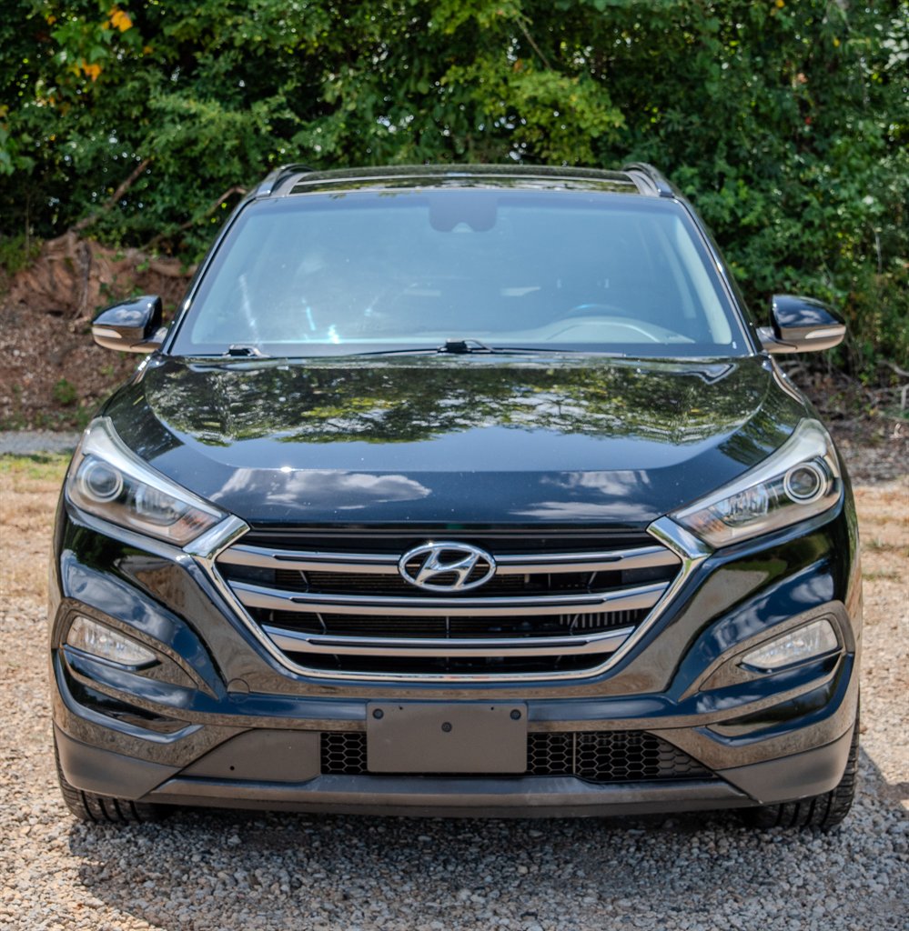 2016 Hyundai Tucson - $9,950