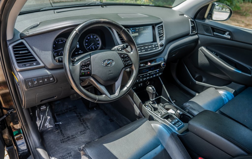 2016 Hyundai Tucson - $9,950