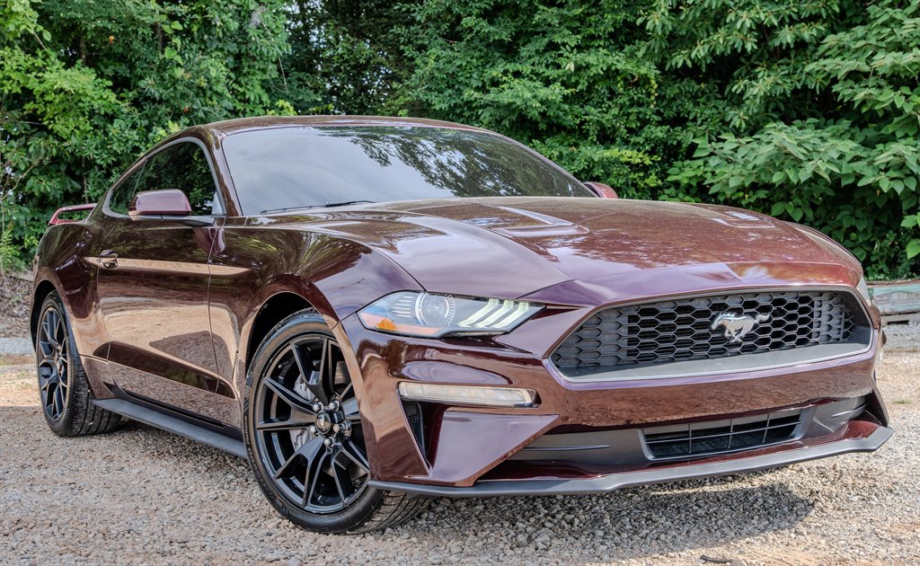 2018 Ford Mustang - $17,950