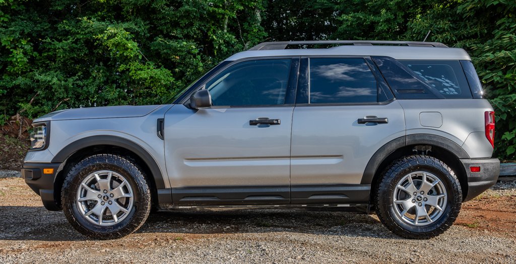 2022 Ford Bronco - $23,935