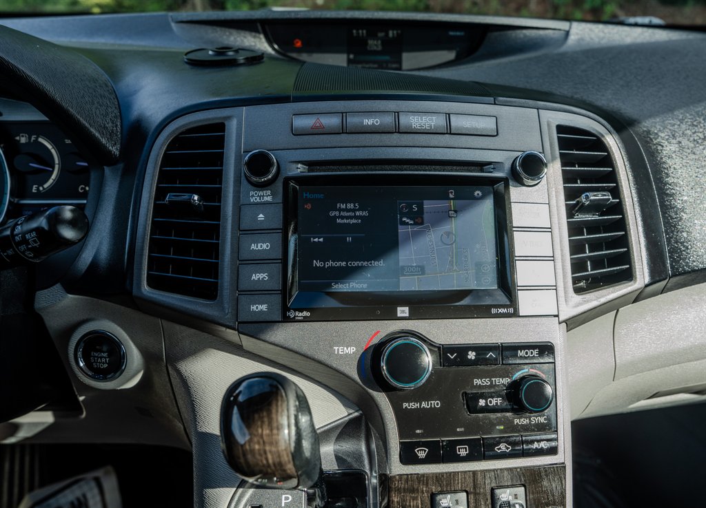 2015 Toyota Venza - $12,153