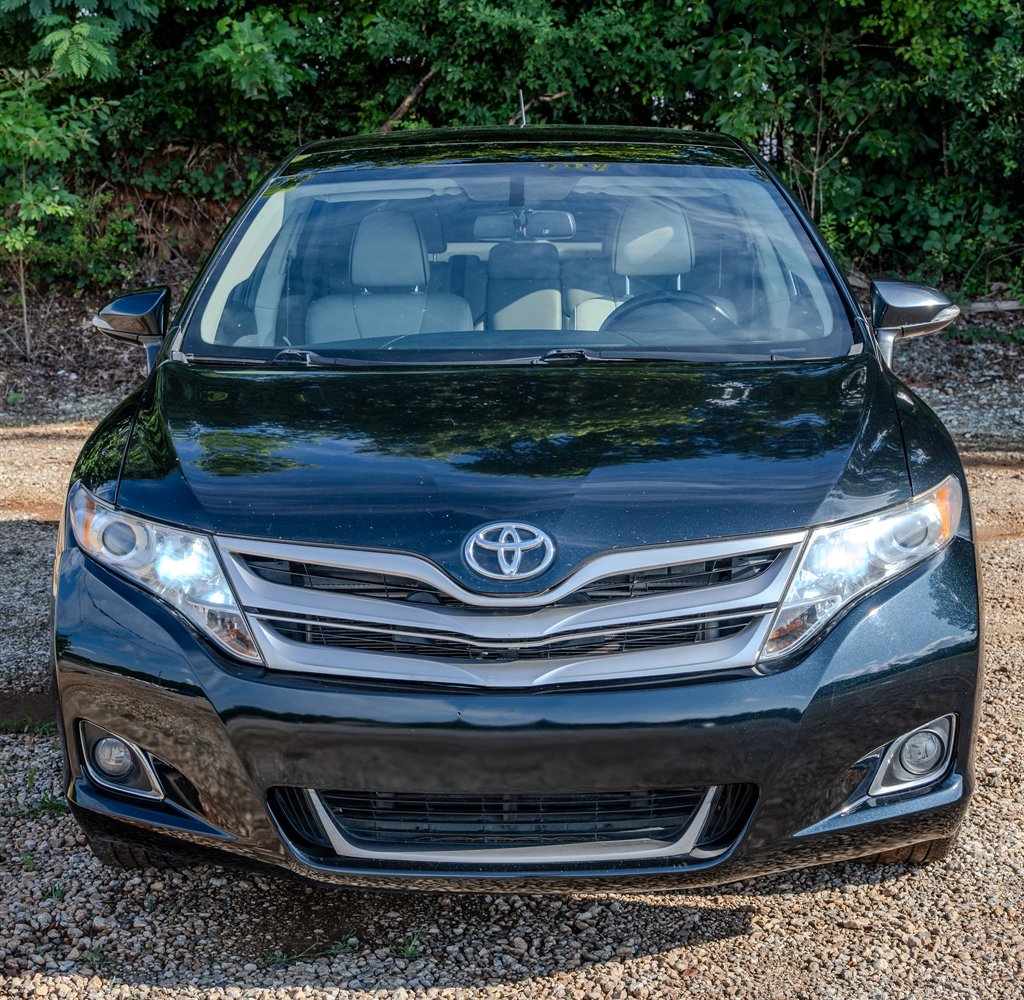 2015 Toyota Venza - $12,153