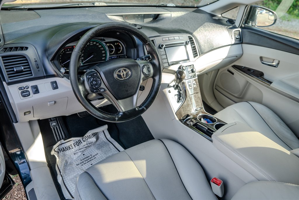 2015 Toyota Venza - $12,153
