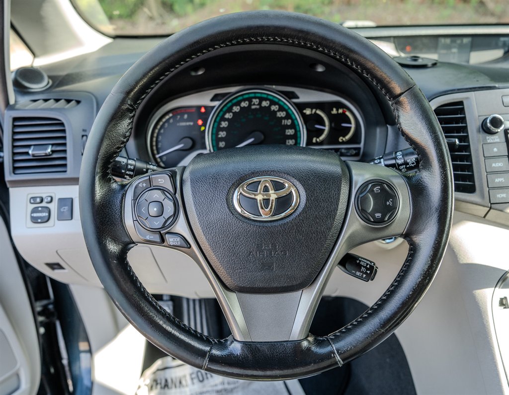 2015 Toyota Venza - $12,153