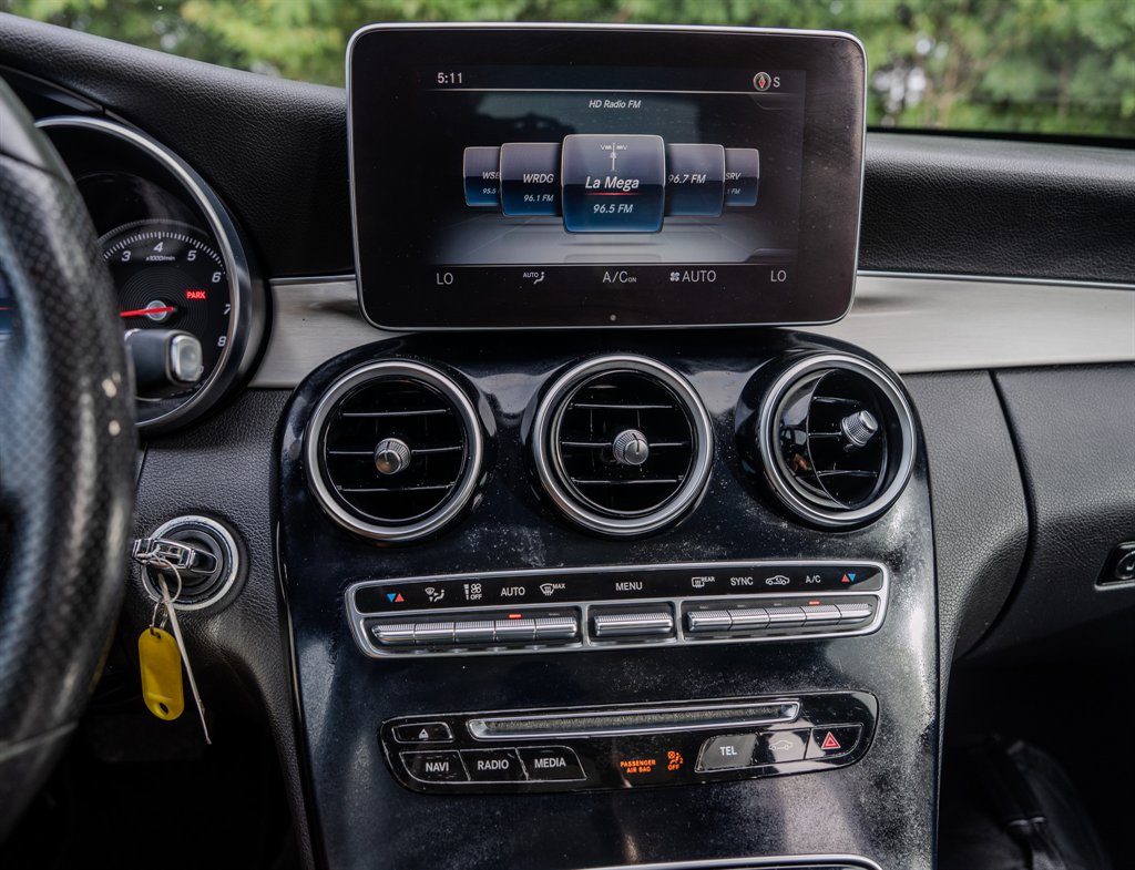2015 Mercedes-Benz C-Class - $10,950