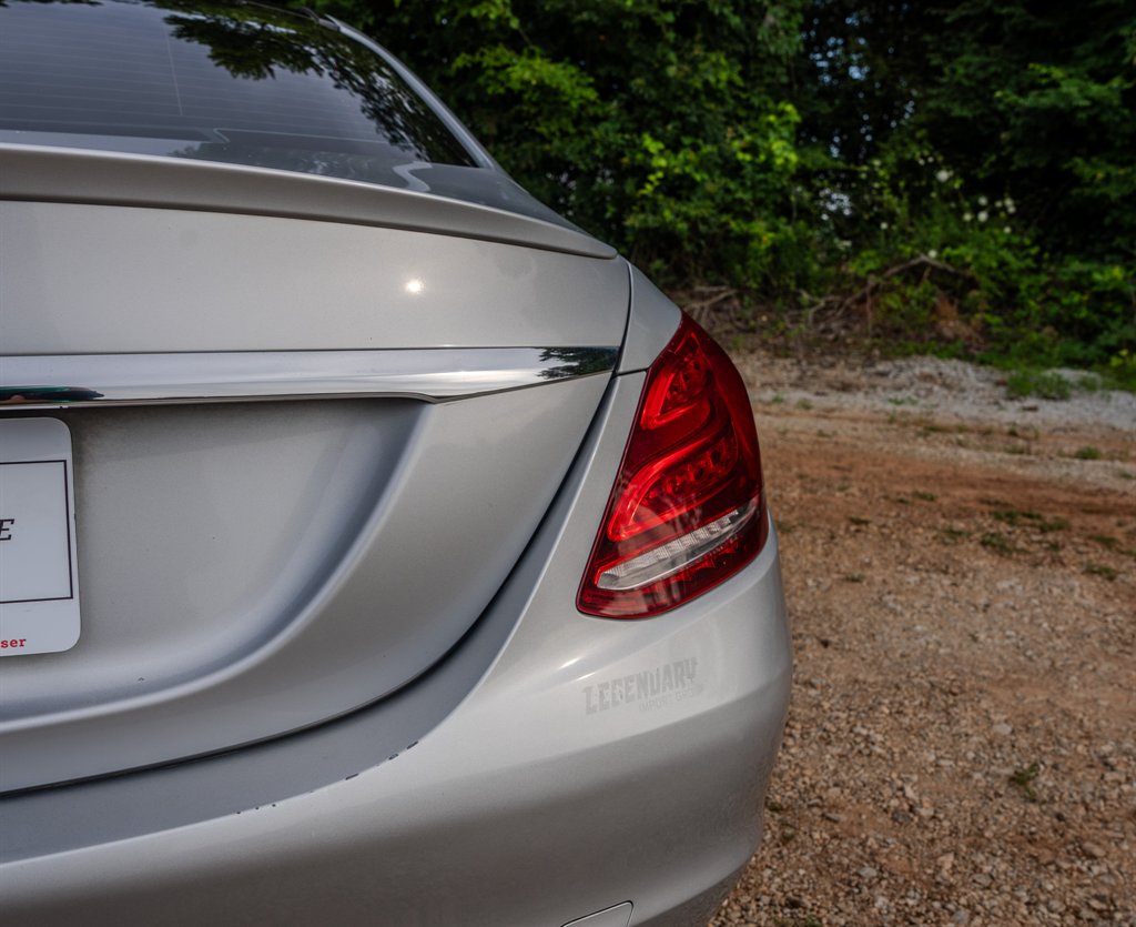 2015 Mercedes-Benz C-Class - $10,950