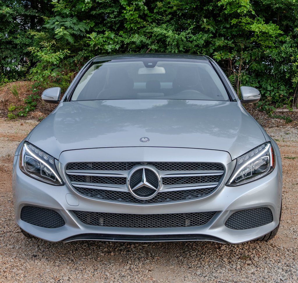 2015 Mercedes-Benz C-Class - $10,950