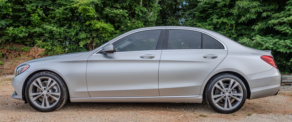 2015 Mercedes-Benz C-Class - $10,950