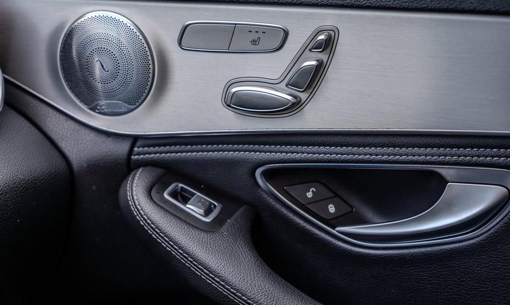 2015 Mercedes-Benz C-Class - $10,950