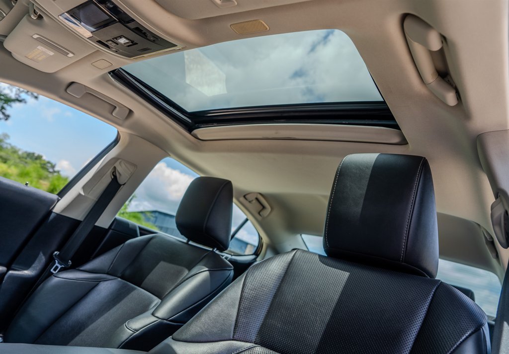 2020 Lexus ES - $36,798