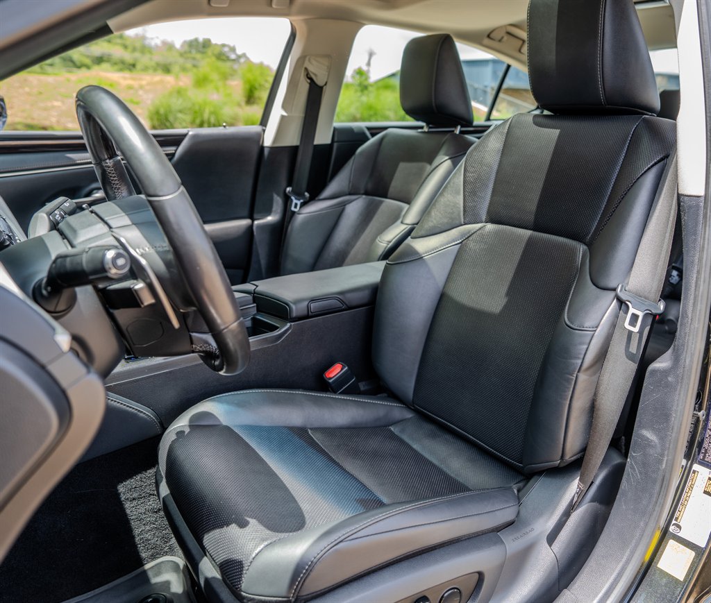 2020 Lexus ES - $36,798