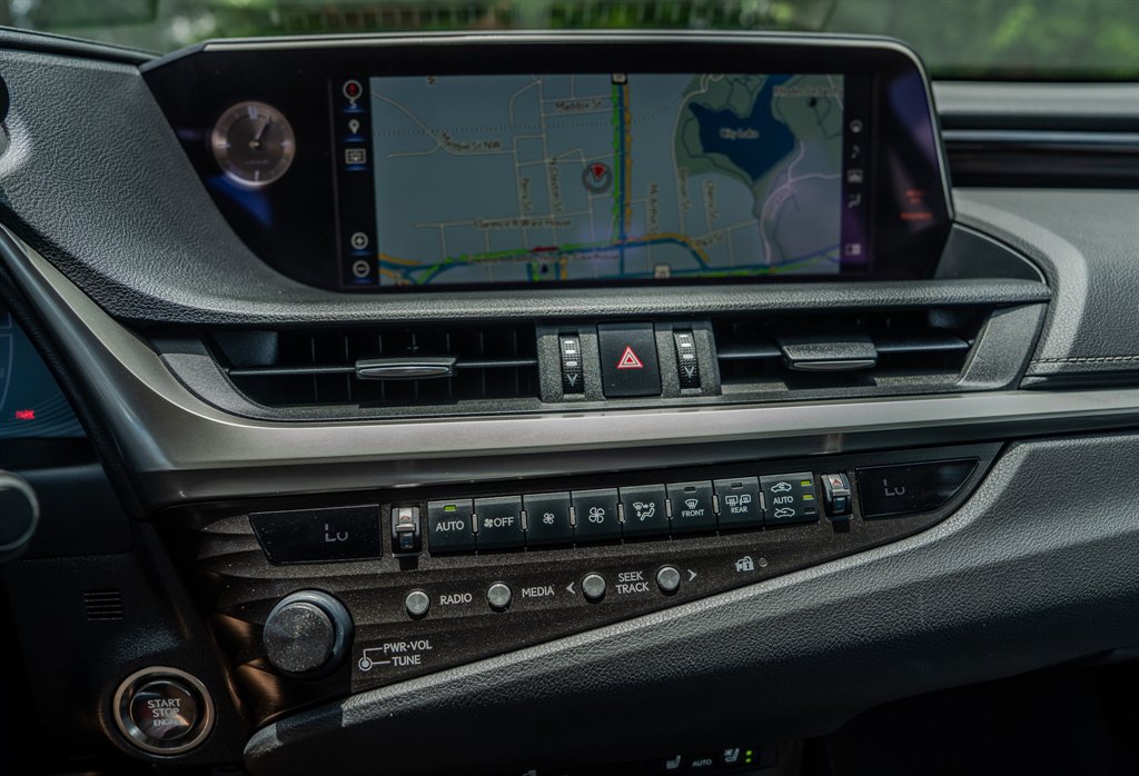 2020 Lexus ES - $36,798