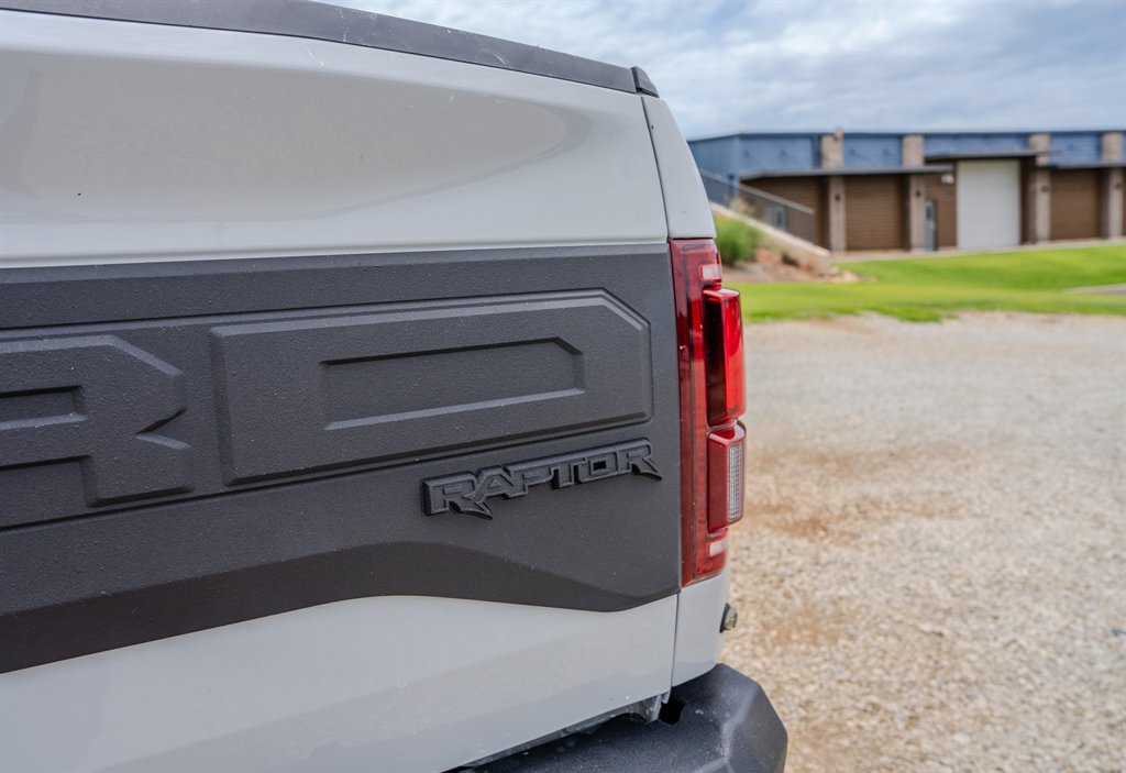 2017 Ford F-150 - $32,763
