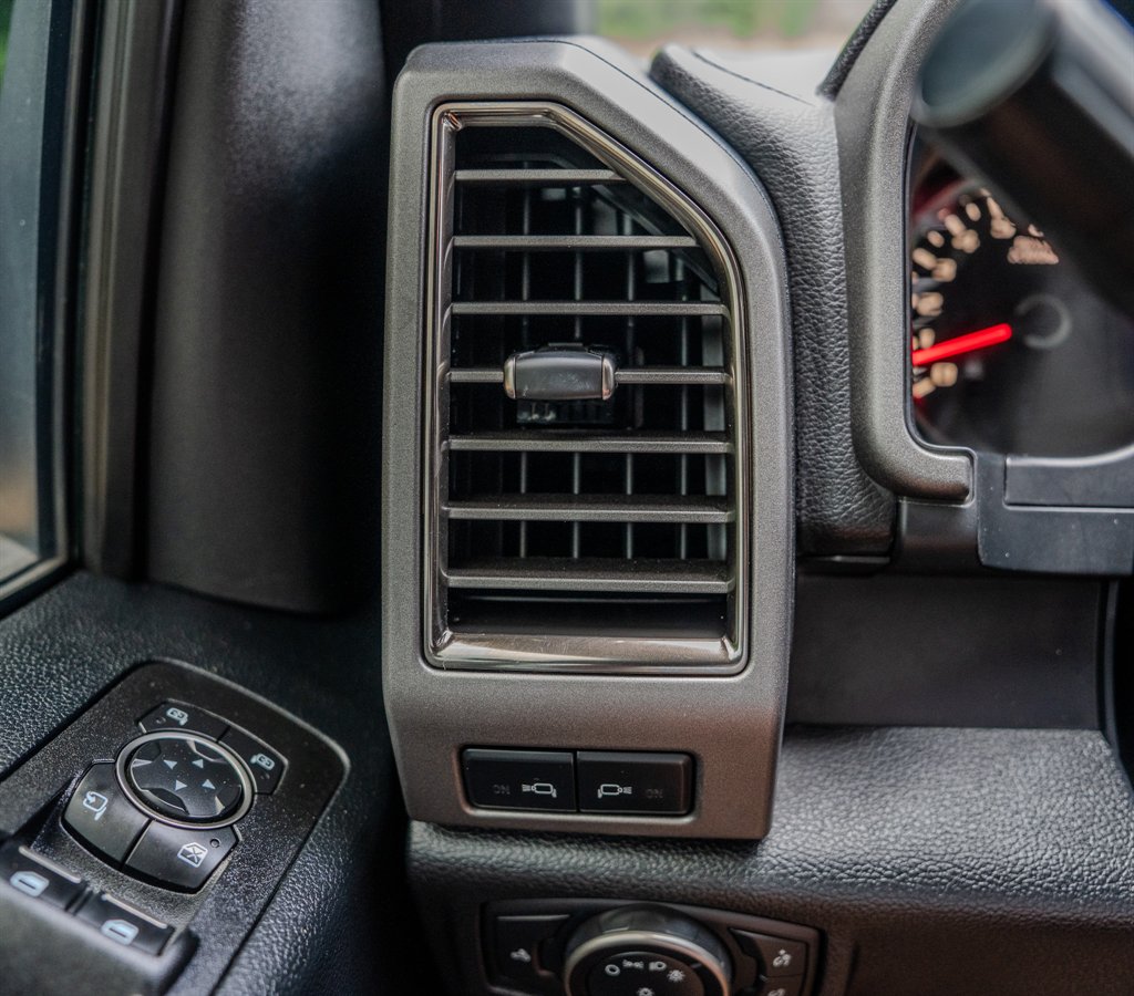 2017 Ford F-150 - $32,763