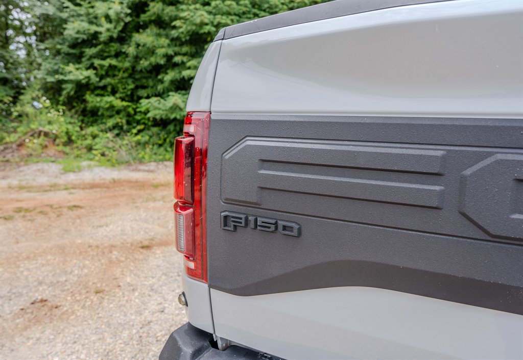 2017 Ford F-150 - $32,763