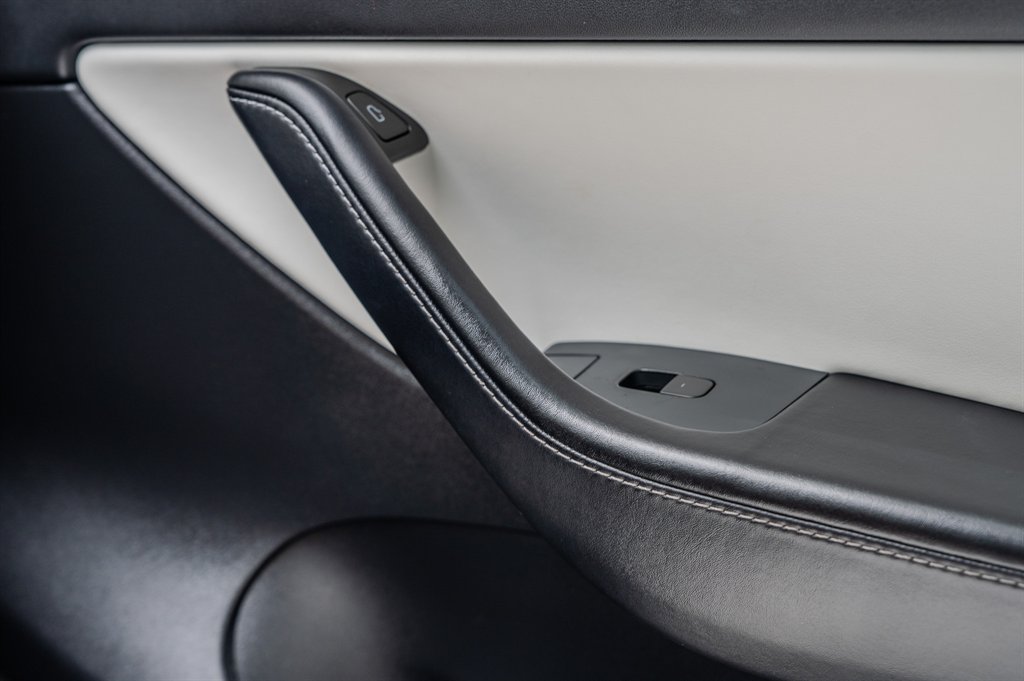 2021 Tesla Model Y - $37,578