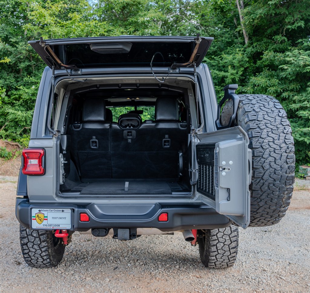 2019 Jeep Wrangler - $25,051