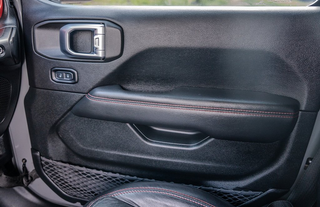 2019 Jeep Wrangler - $25,051