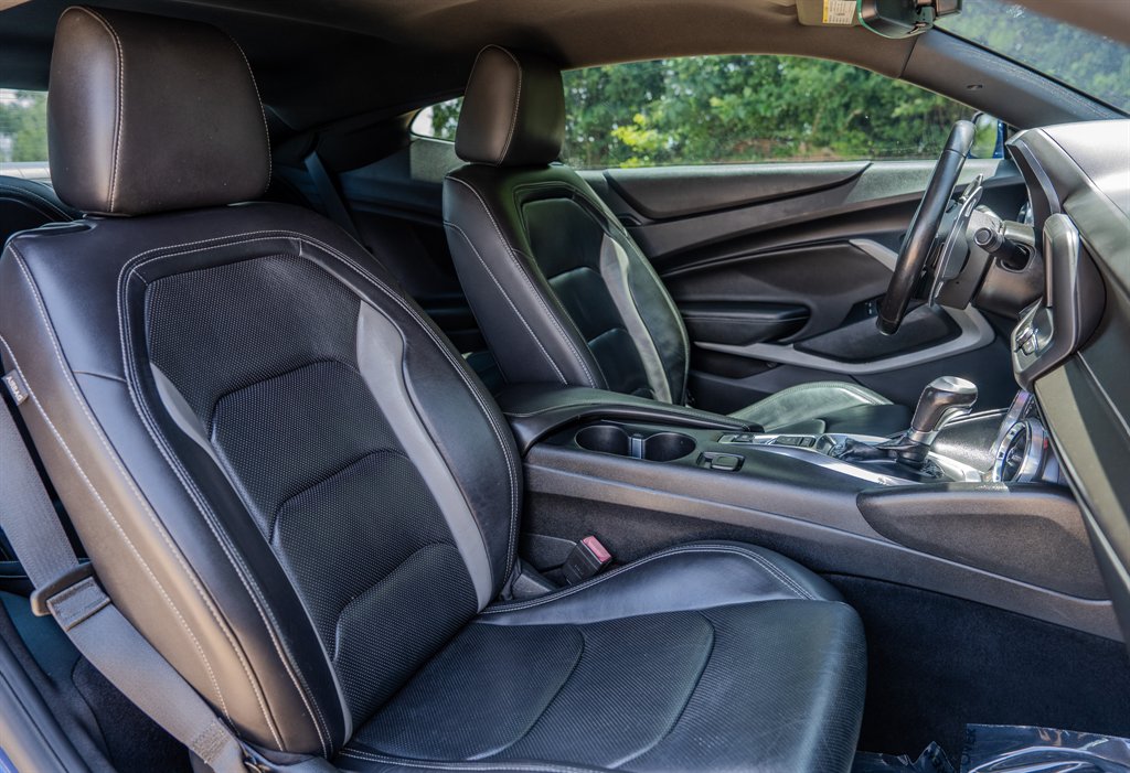 2020 Chevrolet Camaro - $19,750