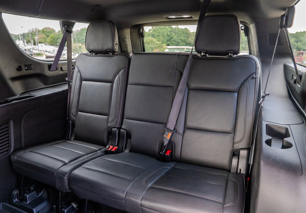 2021 Chevrolet Suburban - $36,265