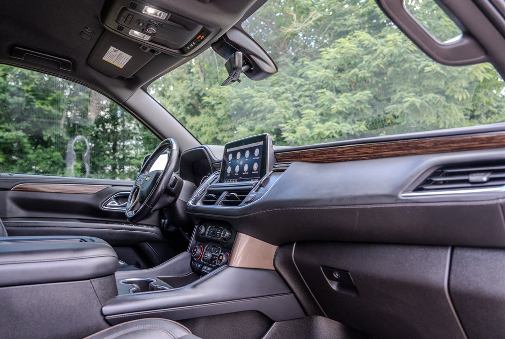 2021 Chevrolet Suburban - $36,265