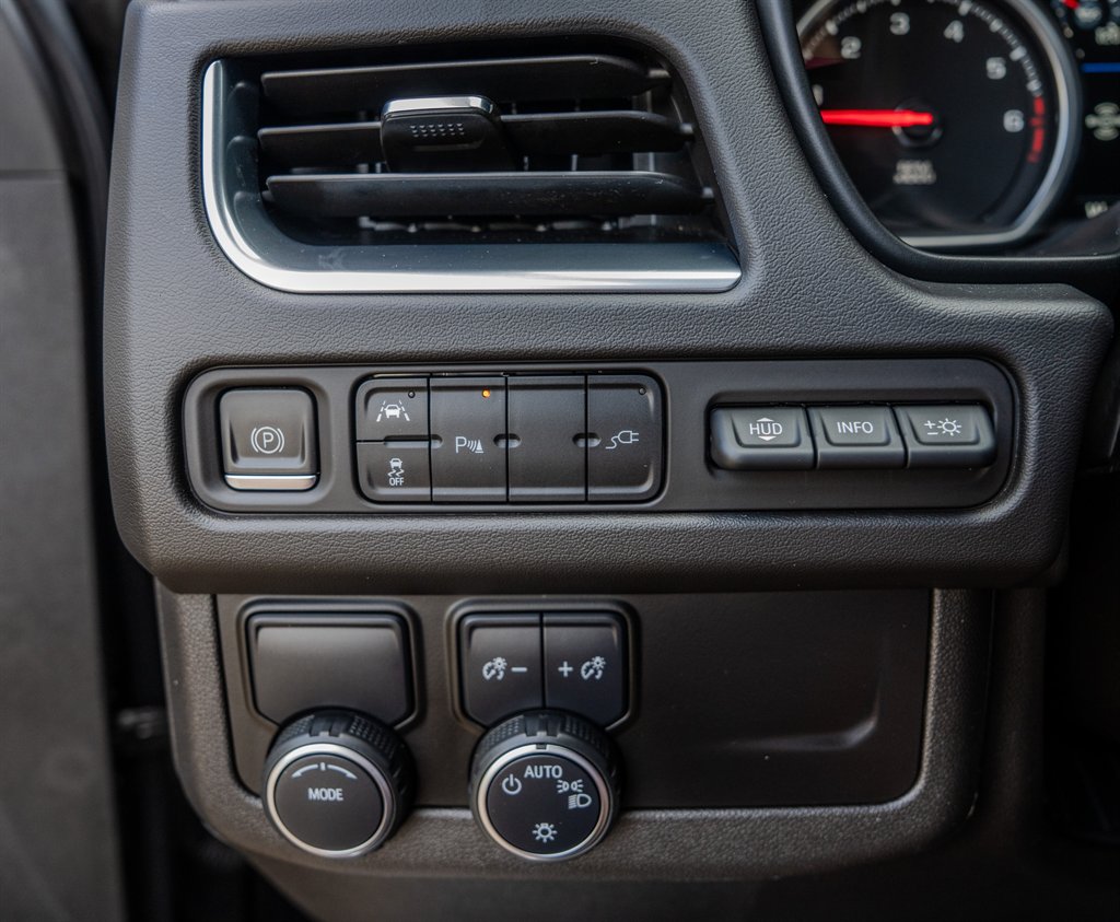 2021 Chevrolet Suburban - $36,265