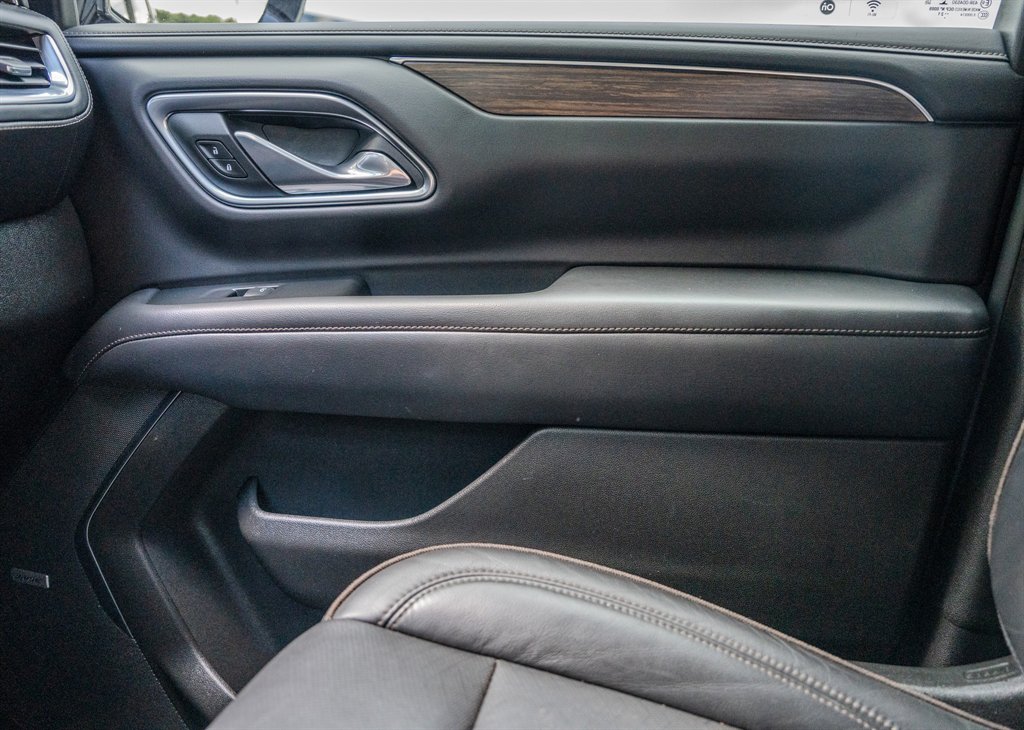 2021 Chevrolet Suburban - $36,265