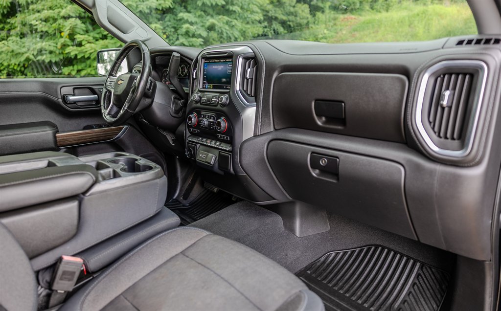 2019 Chevrolet Silverado - $24,498